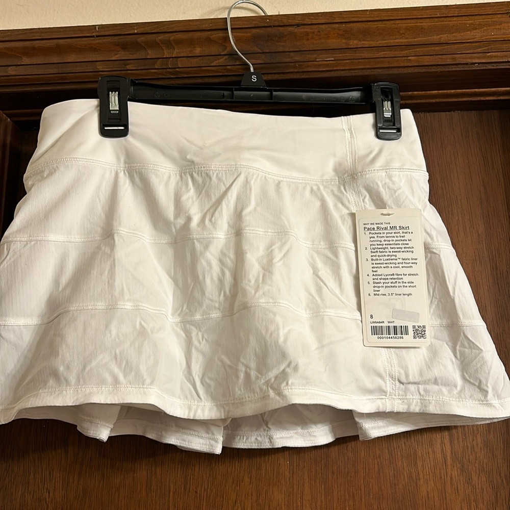 NWT size 8 pacer rival skort from Lululemon